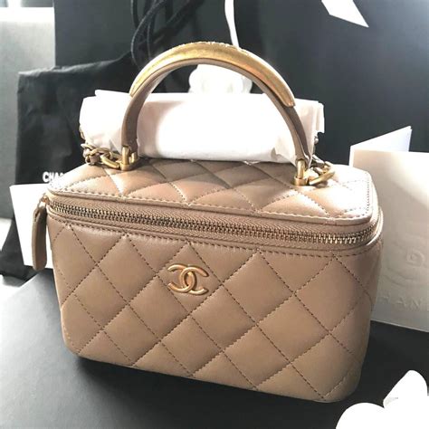 chanel 22b vanity case|chanel vanity case vintage.